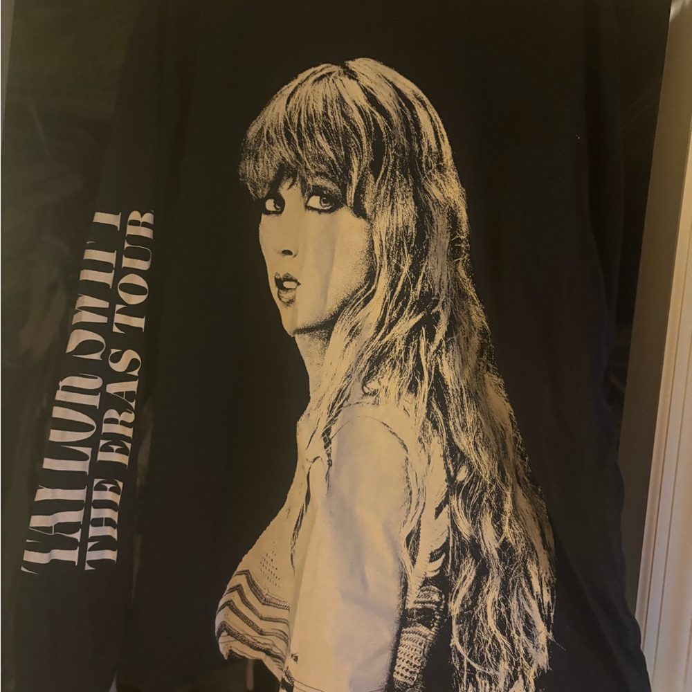 Taylor swift eras tour Black Long Sleeve Graphic Tee